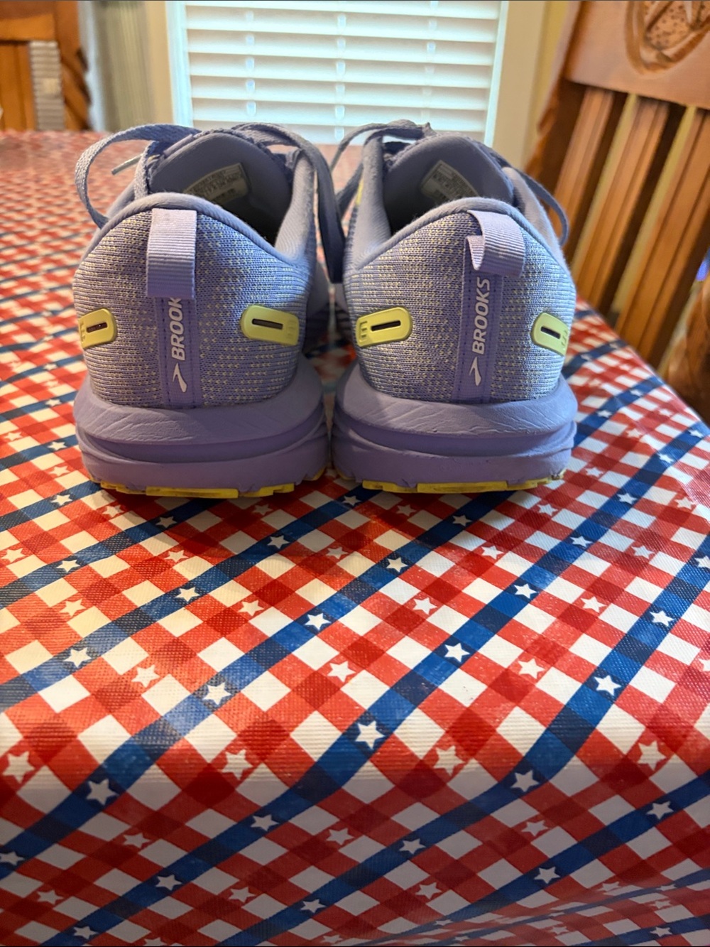 Women’s Brooks Revel 6 in Size 9.5 - Picture 6 of 9